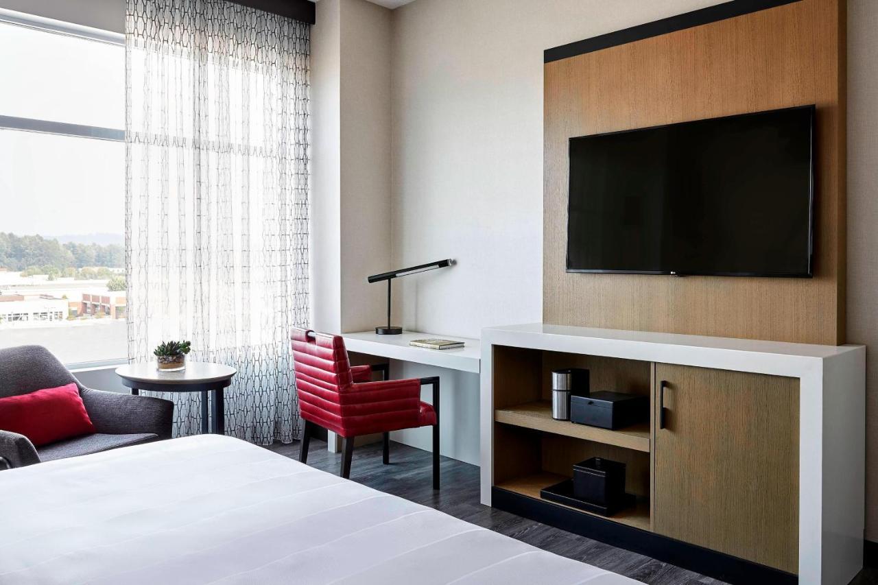Отель Seattle Marriott Редмонд Экстерьер фото