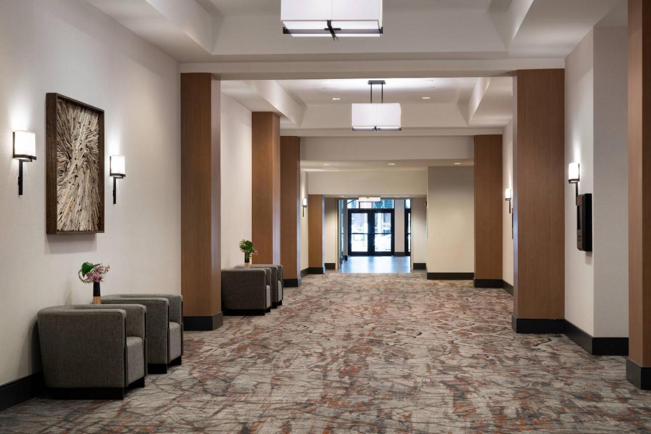 Отель Seattle Marriott Редмонд Экстерьер фото